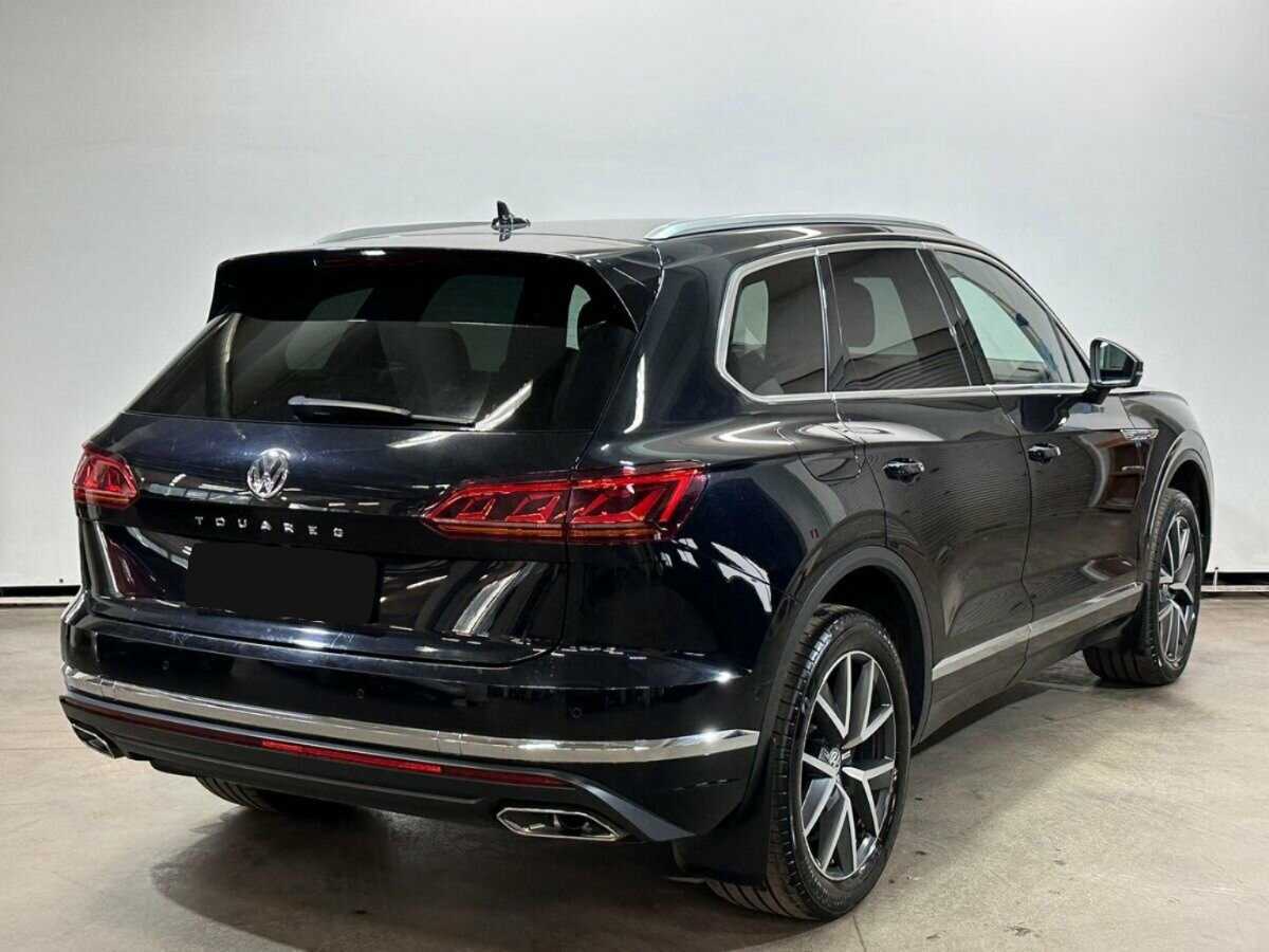 Volkswagen Touareg с пробегом — 2020 год. Фото: #4