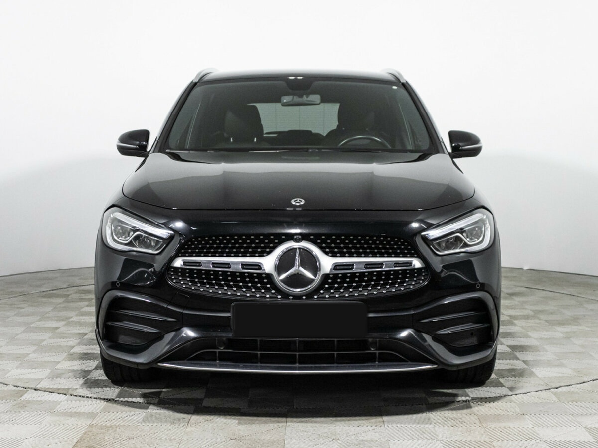 Mercedes-Benz GLA с пробегом — 2021 год. Фото: #1