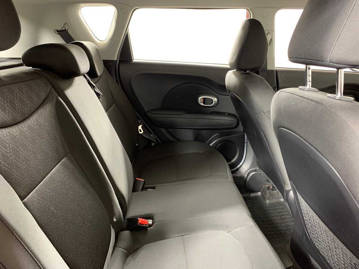 Kia Soul с пробегом — 2015 год. Фото: #15