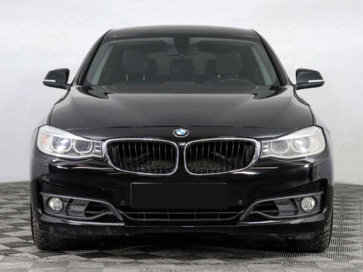 BMW 3 серии с пробегом — 2016 год. Фото: #2