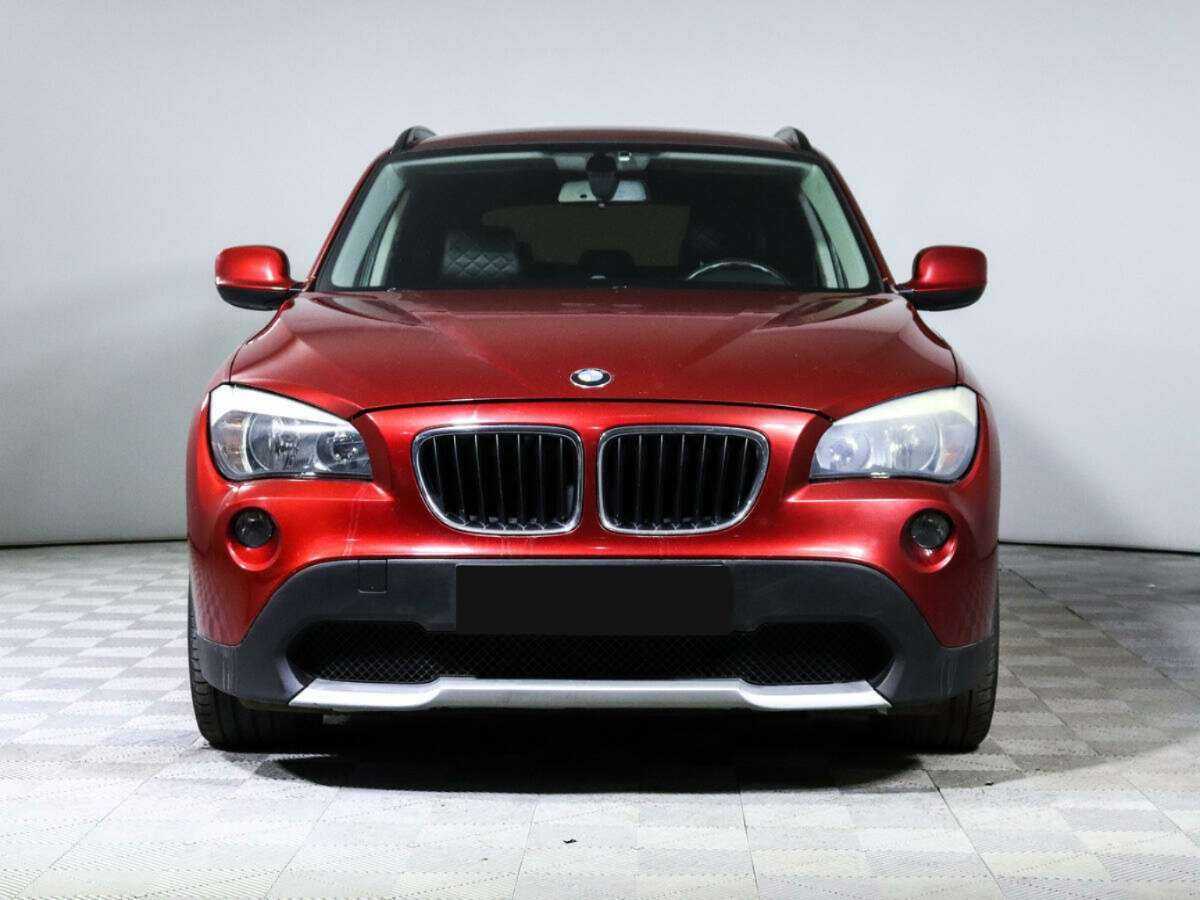 BMW X1 с пробегом — 2011 год. Фото: #1
