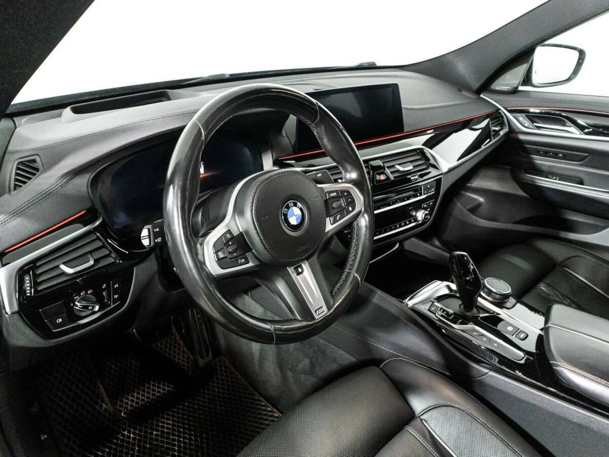 BMW 6 серии с пробегом — 2018 год. Фото: #10