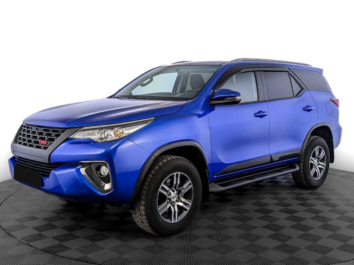 Toyota Fortuner с пробегом — 2019 год. Посмотреть фото