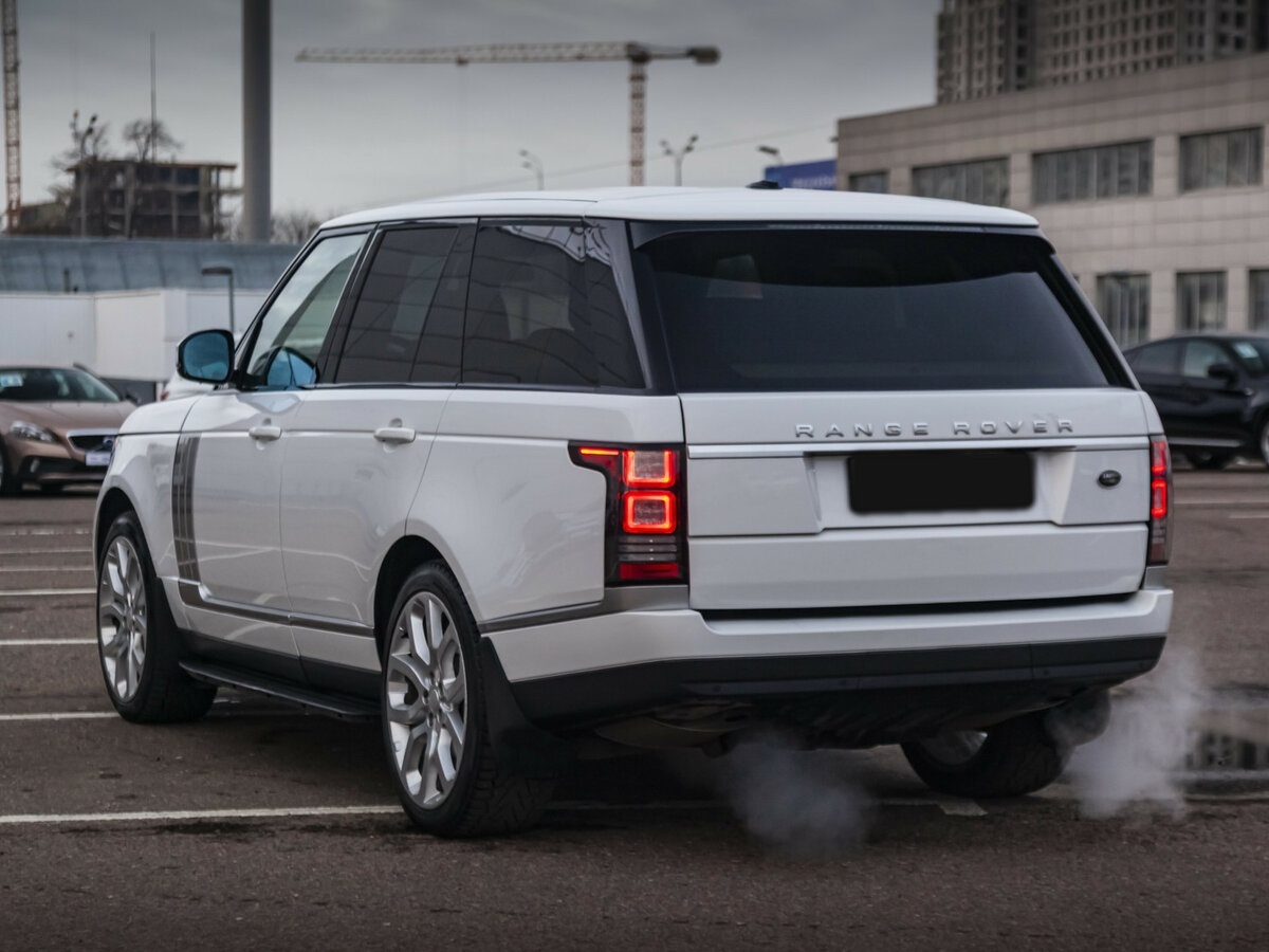 Land Rover Range Rover с пробегом — 2013 год. Фото: #6