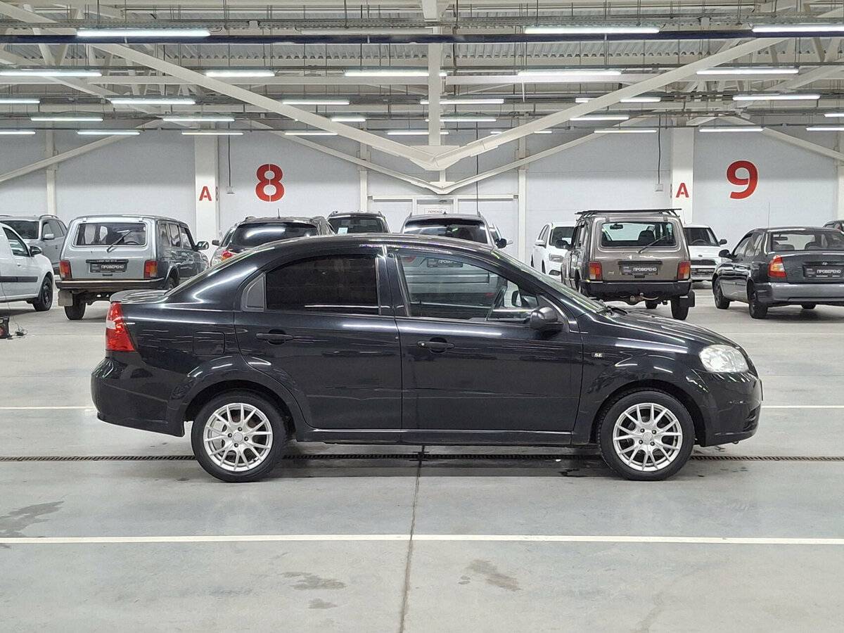 Chevrolet Aveo с пробегом — 2011 год. Фото: #3