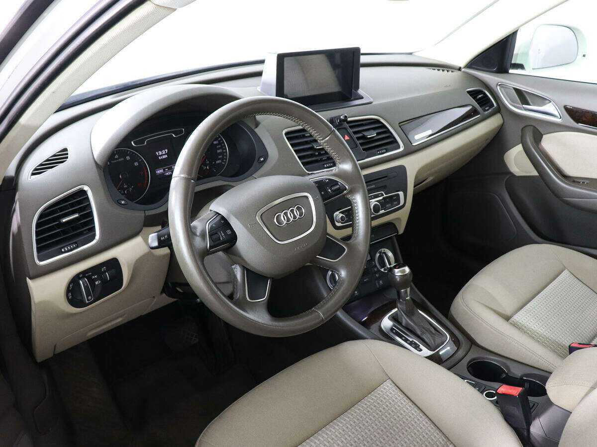 Audi Q3 с пробегом — 2012 год. Фото: #8