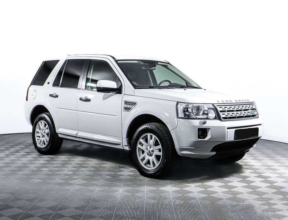 Land Rover Freelander с пробегом — 2012 год. Фото: #2