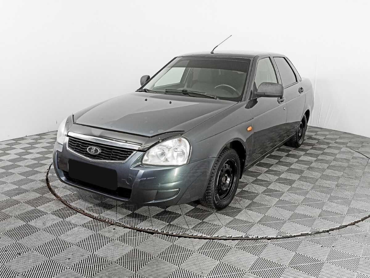 Lada (ВАЗ) Priora с пробегом — 2015 год. Посмотреть фото