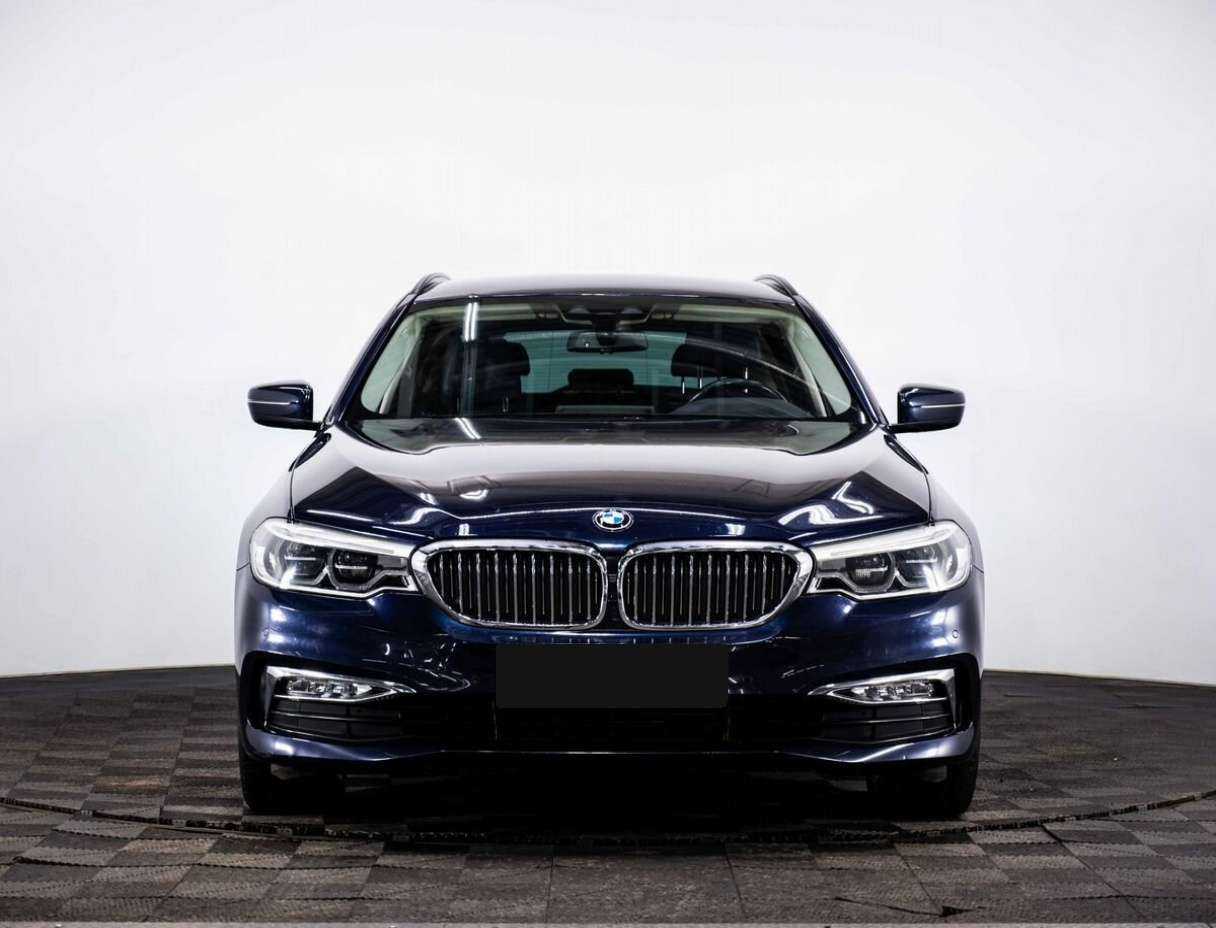BMW 5 серии с пробегом — 2017 год. Фото: #1