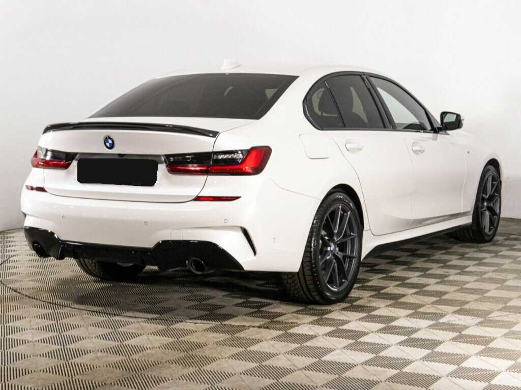 BMW 3 серии с пробегом — 2020 год. Фото: #4