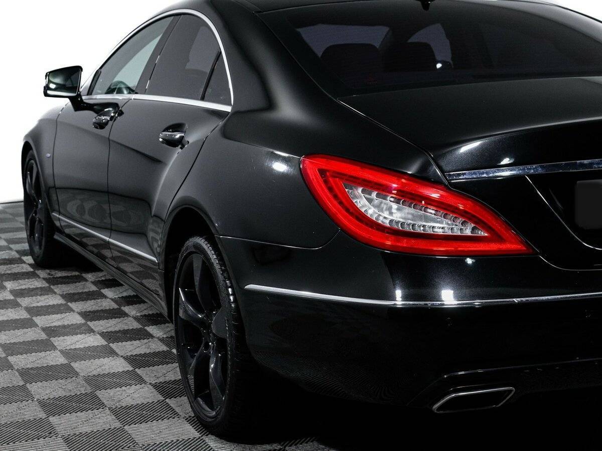 Mercedes-Benz CLS с пробегом — 2012 год. Фото: #19