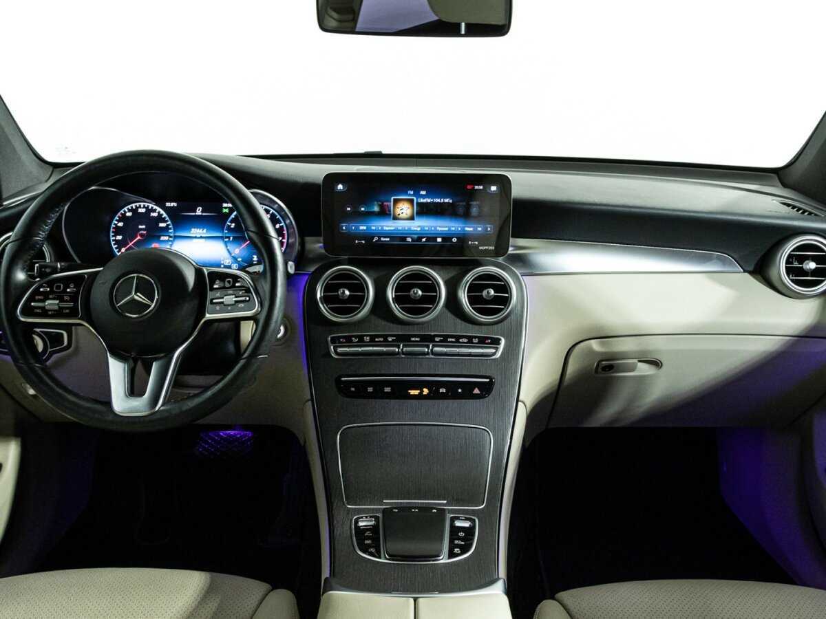 Mercedes-Benz GLC Coupe с пробегом — 2019 год. Фото: #12