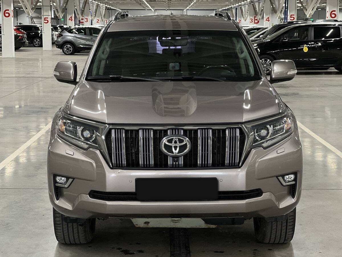 Toyota Land Cruiser Prado с пробегом — 2017 год. Фото: #1