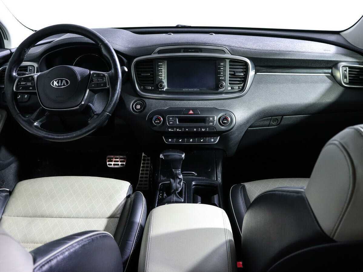 Kia Sorento с пробегом — 2019 год. Фото: #8