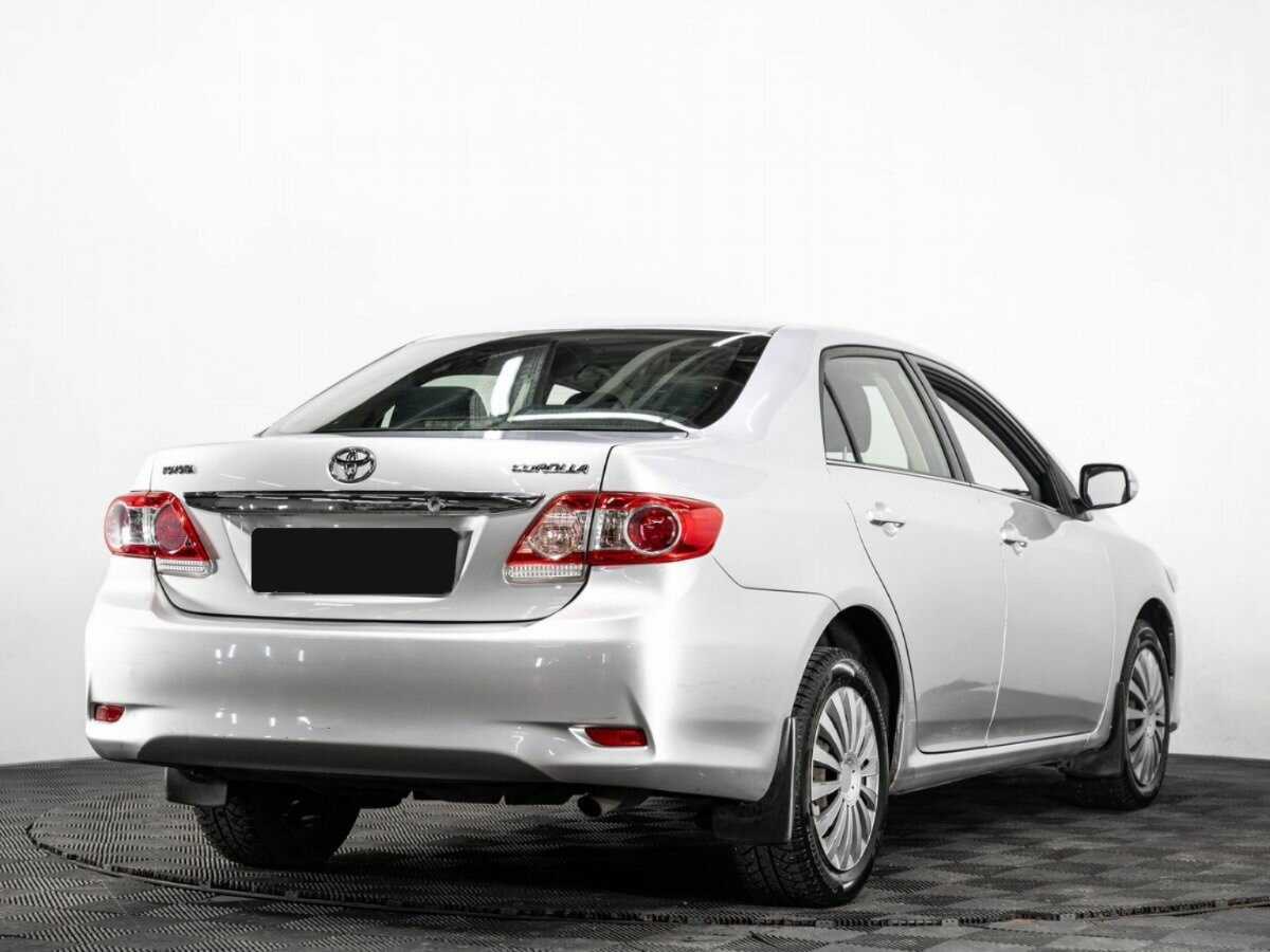 Toyota Corolla с пробегом — 2011 год. Фото: #3
