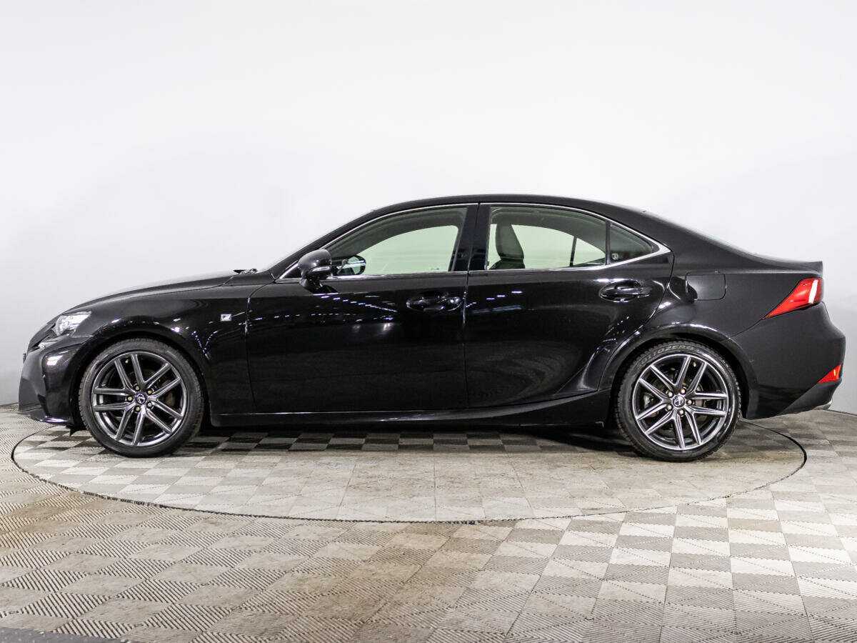 Lexus IS с пробегом — 2014 год. Фото: #7