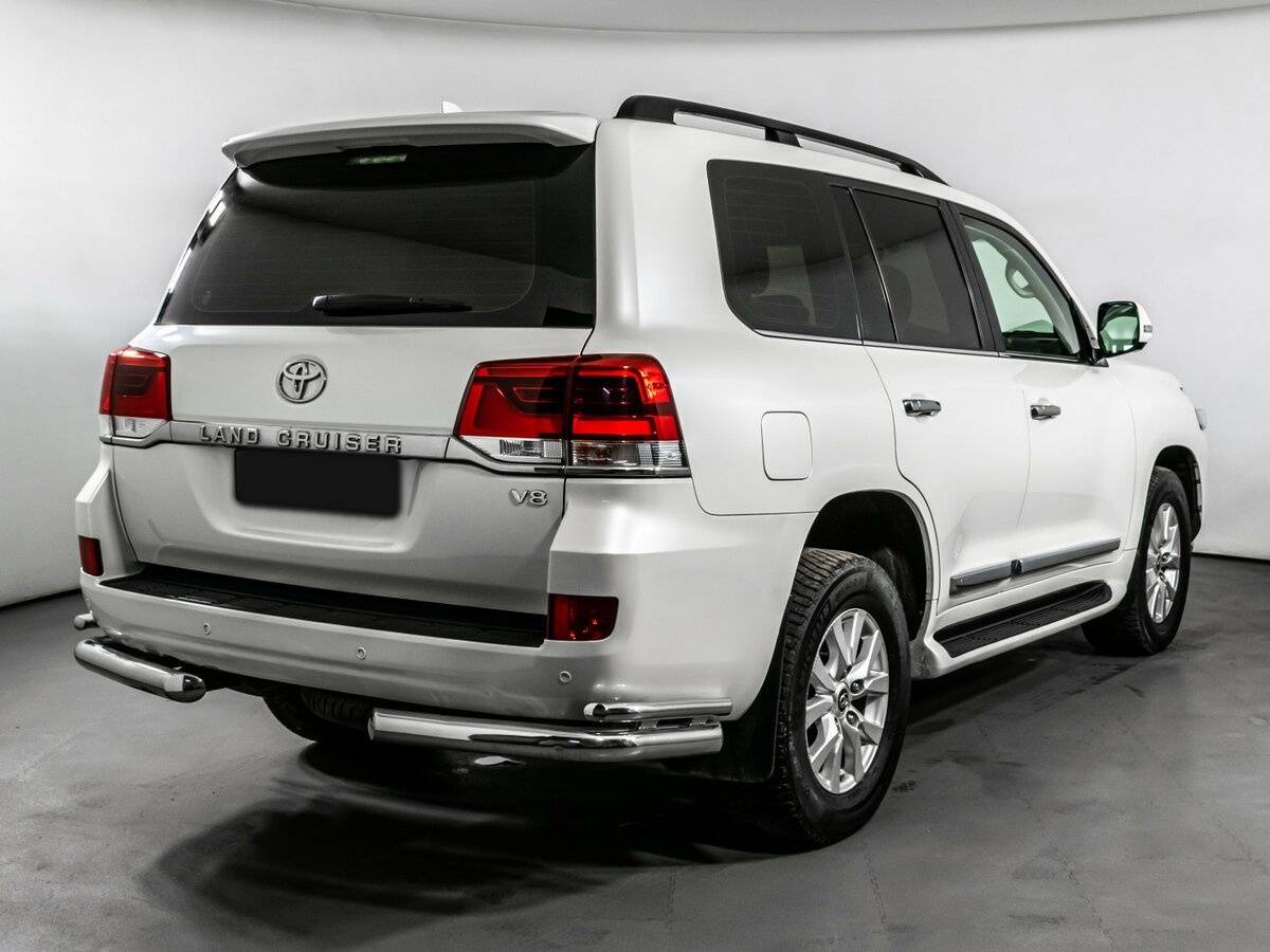 Toyota Land Cruiser с пробегом — 2019 год. Фото: #4