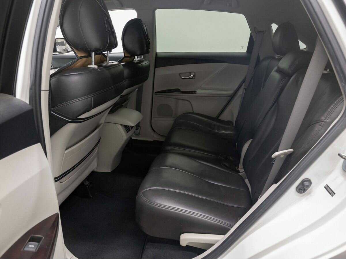 Toyota Venza с пробегом — 2009 год. Фото: #10