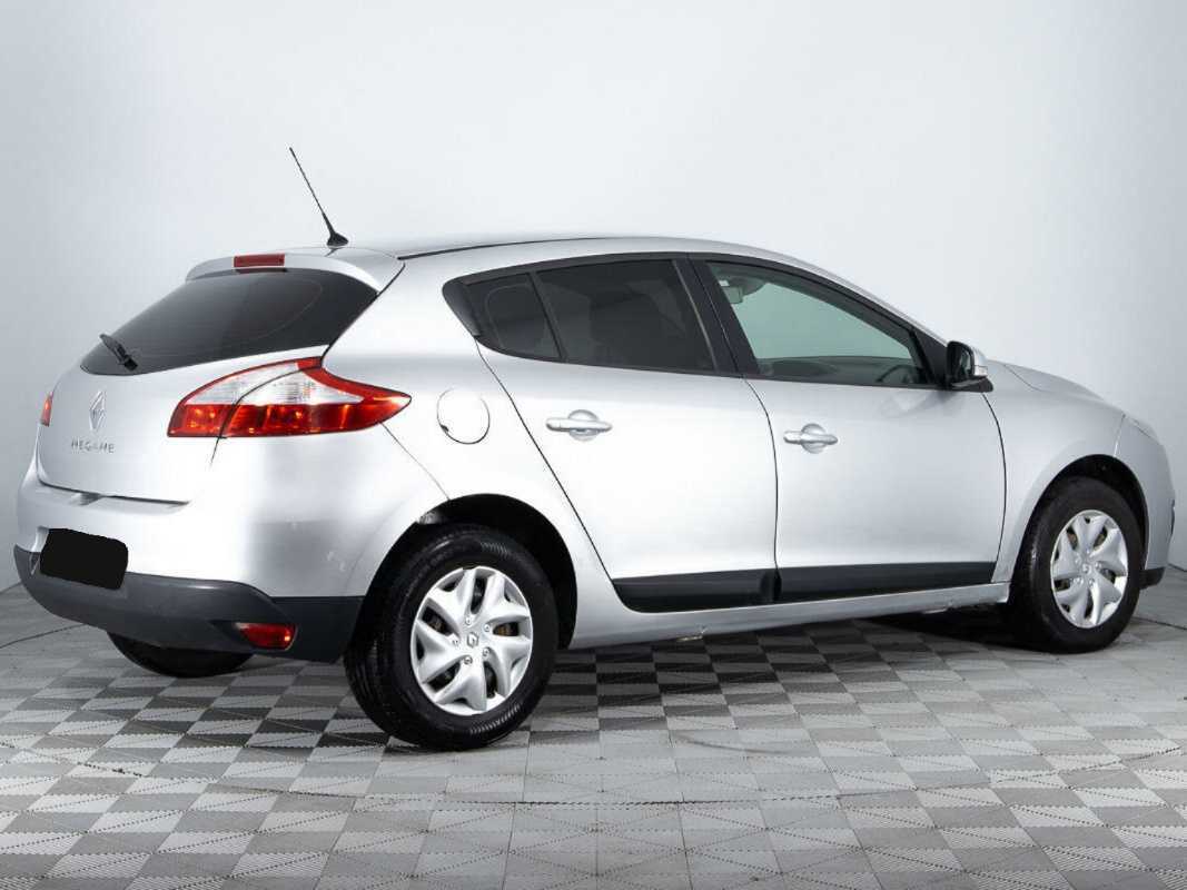 Renault Megane с пробегом — 2012 год. Фото: #4