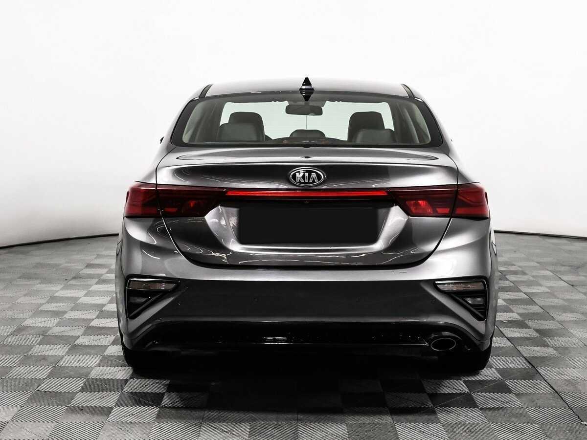 Kia Cerato с пробегом — 2021 год. Фото: #5