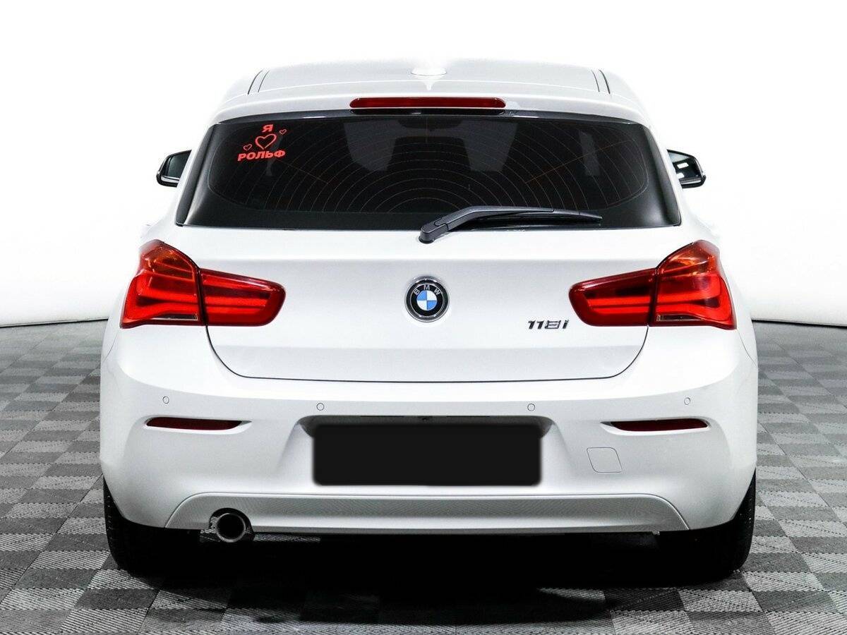 BMW 1 серии с пробегом — 2018 год. Фото: #4