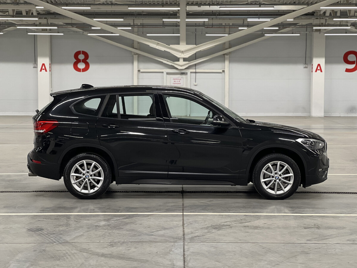 BMW X1 с пробегом — 2021 год. Фото: #3