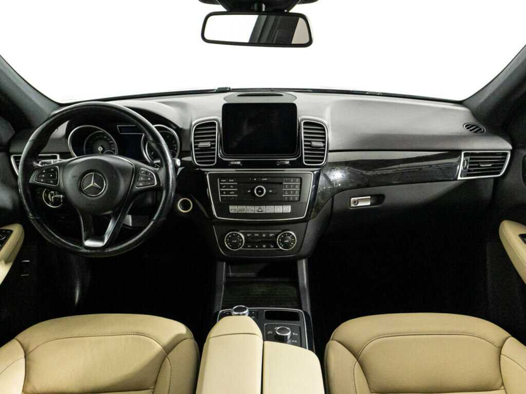 Mercedes-Benz GLE с пробегом — 2016 год. Фото: #12
