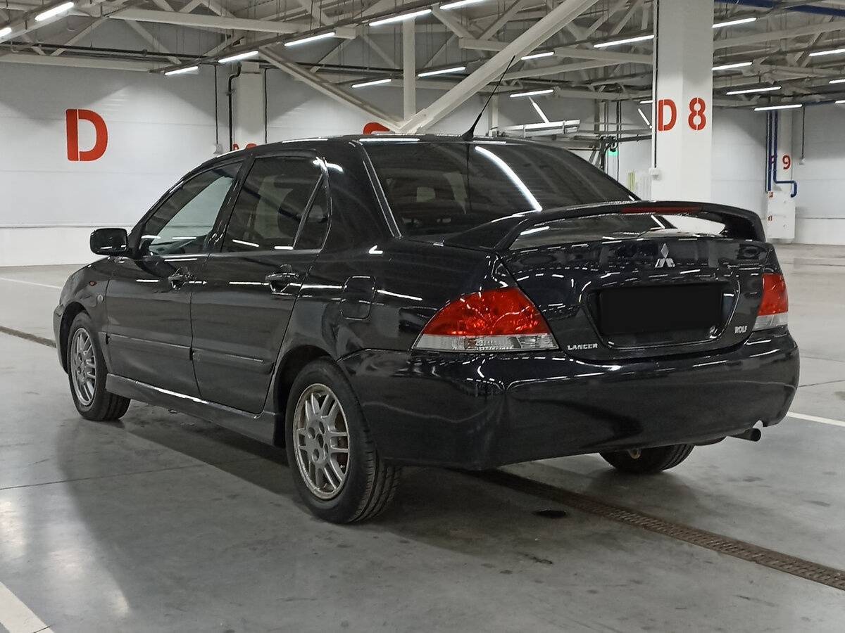 Mitsubishi Lancer с пробегом — 2006 год. Фото: #6