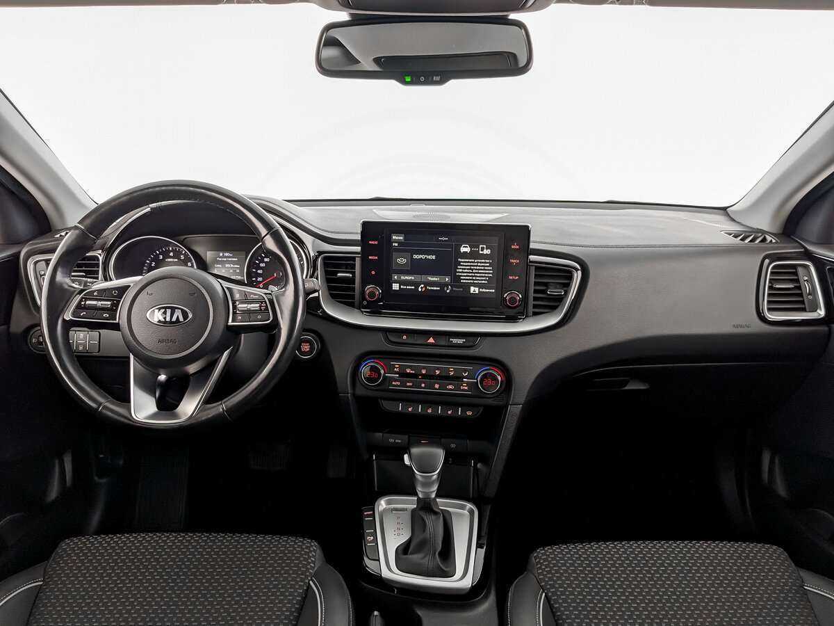 Kia Ceed с пробегом — 2021 год. Фото: #11