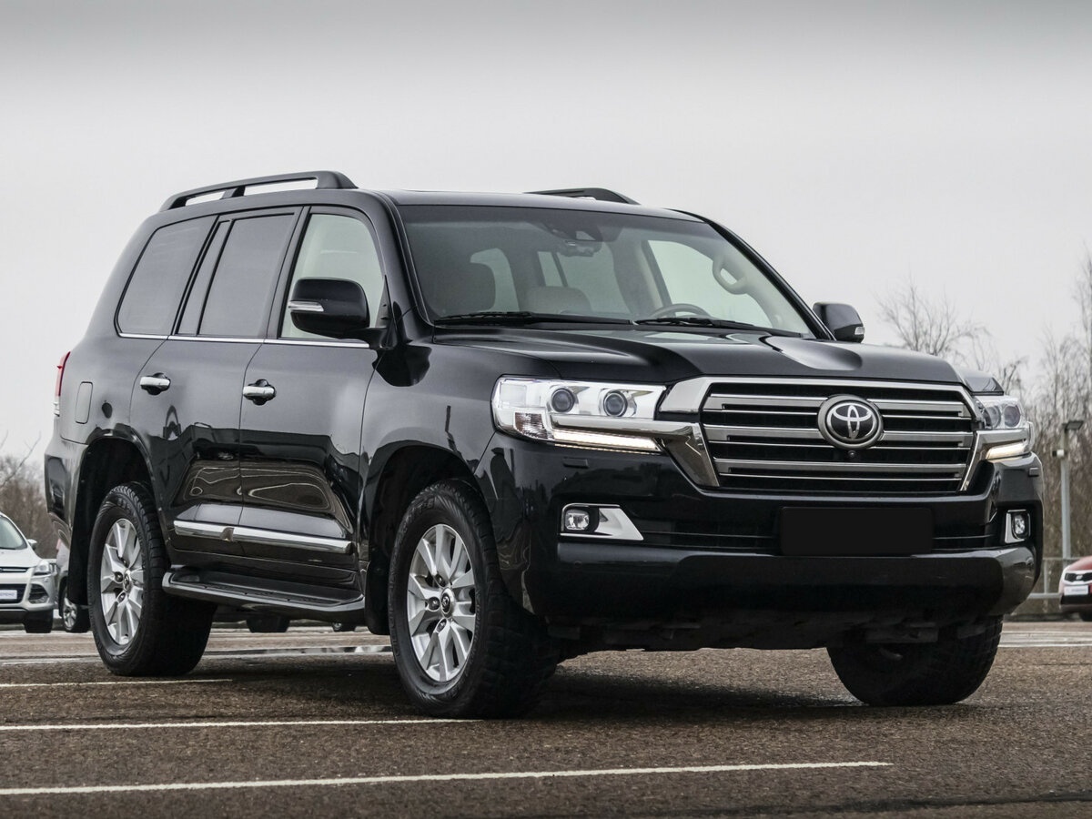 Toyota Land Cruiser с пробегом — 2016 год. Фото: #2