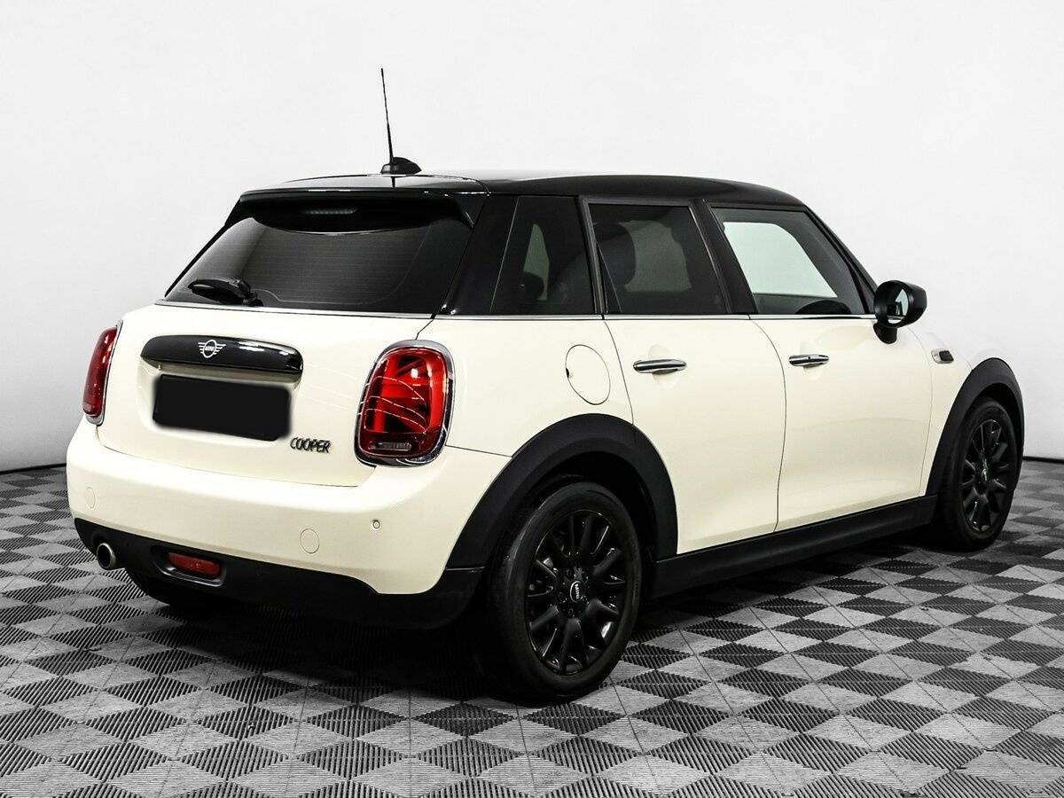 Mini Hatch с пробегом — 2020 год. Фото: #4