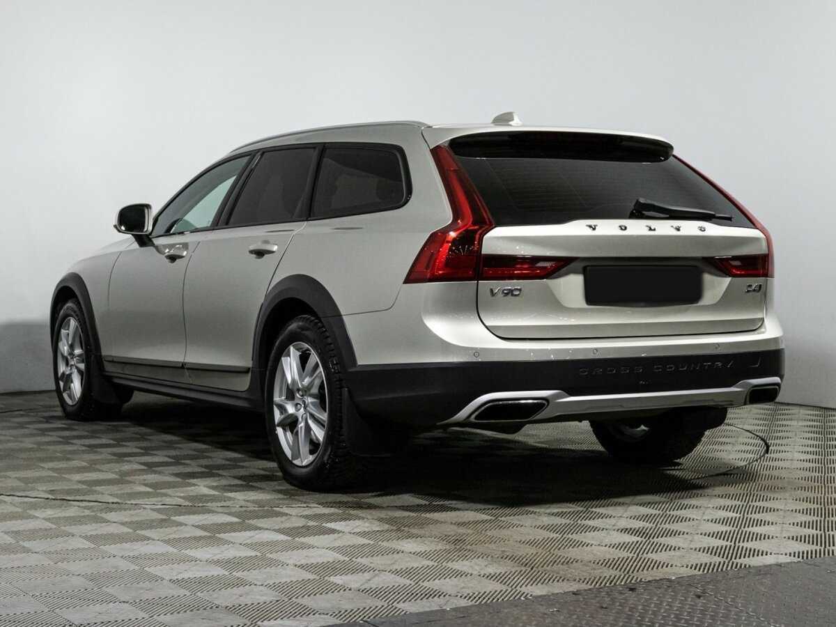 Volvo V90 Cross Country с пробегом — 2017 год. Фото: #6