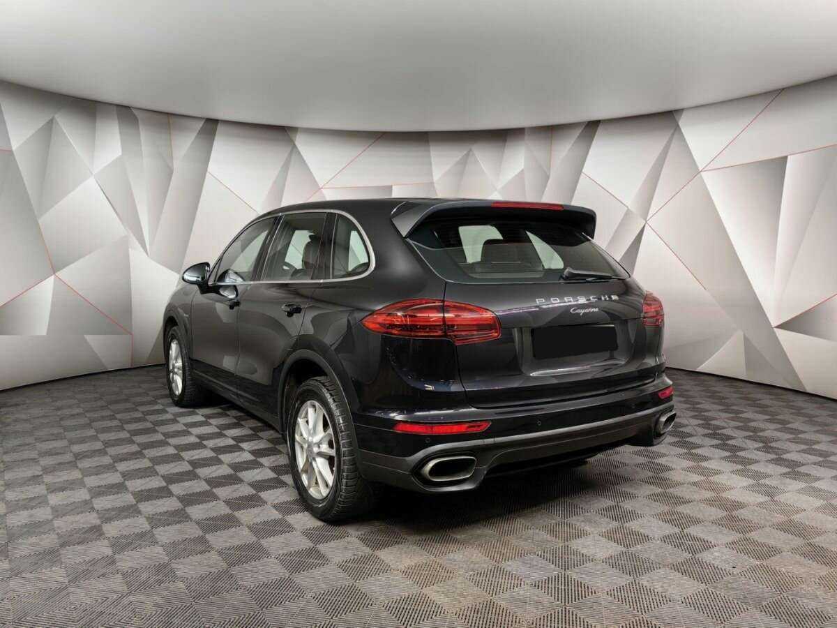 Porsche Cayenne с пробегом — 2014 год. Фото: #3