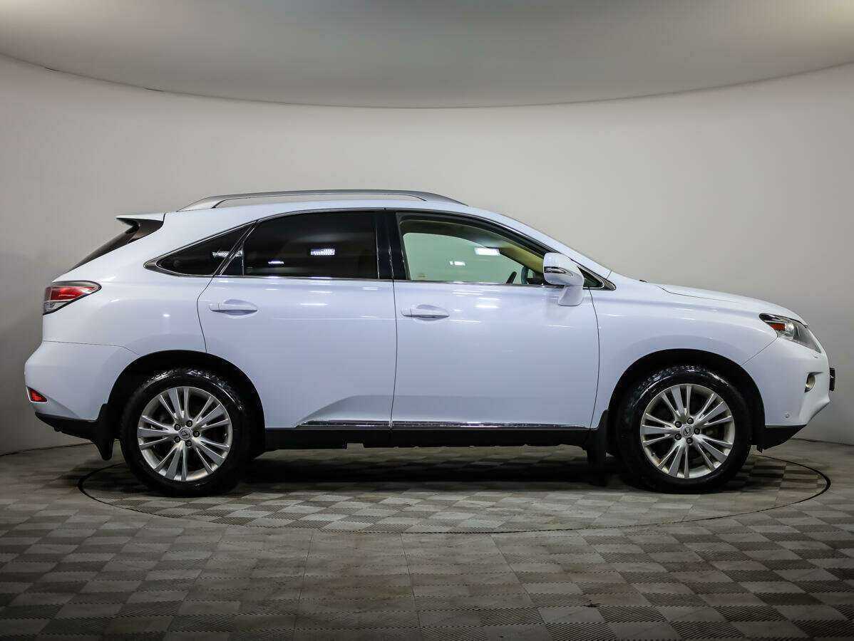 Lexus RX с пробегом — 2012 год. Фото: #2
