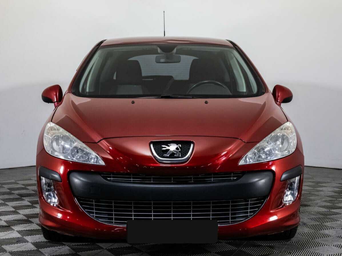 Peugeot 308 с пробегом — 2010 год. Фото: #1