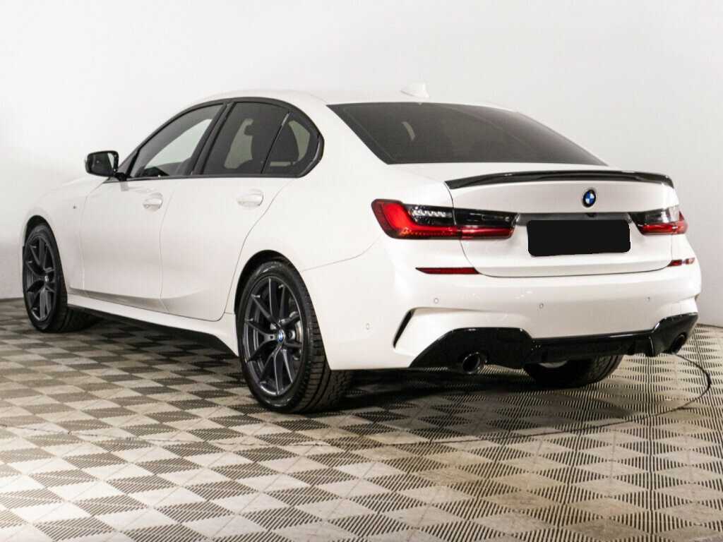 BMW 3 серии с пробегом — 2020 год. Фото: #6