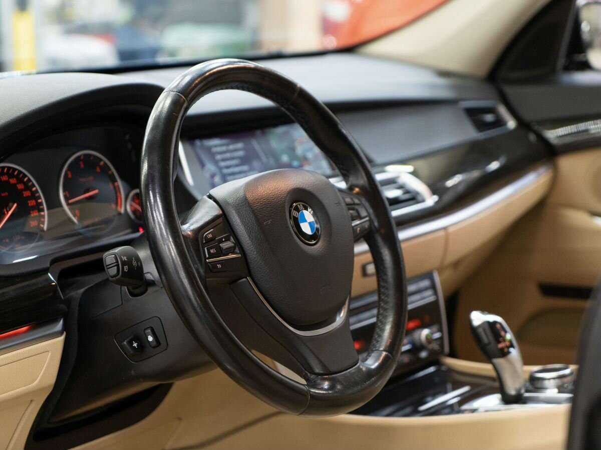 BMW 5 серии с пробегом — 2014 год. Фото: #4