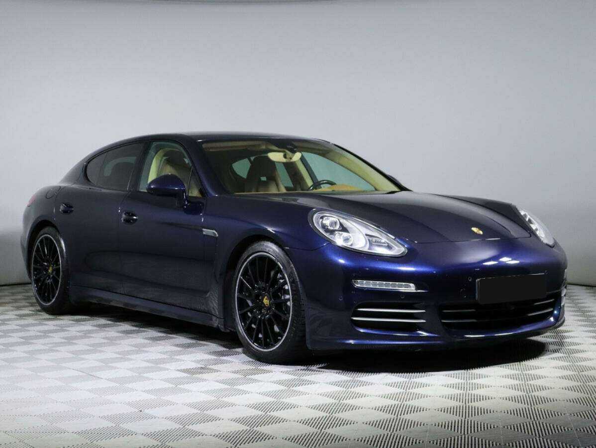 Porsche Panamera с пробегом — 2015 год. Фото: #2