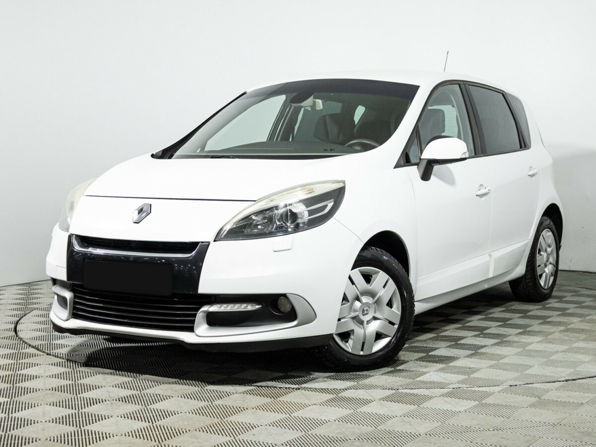 Renault Scenic с пробегом — 2012 год. Фото: #0