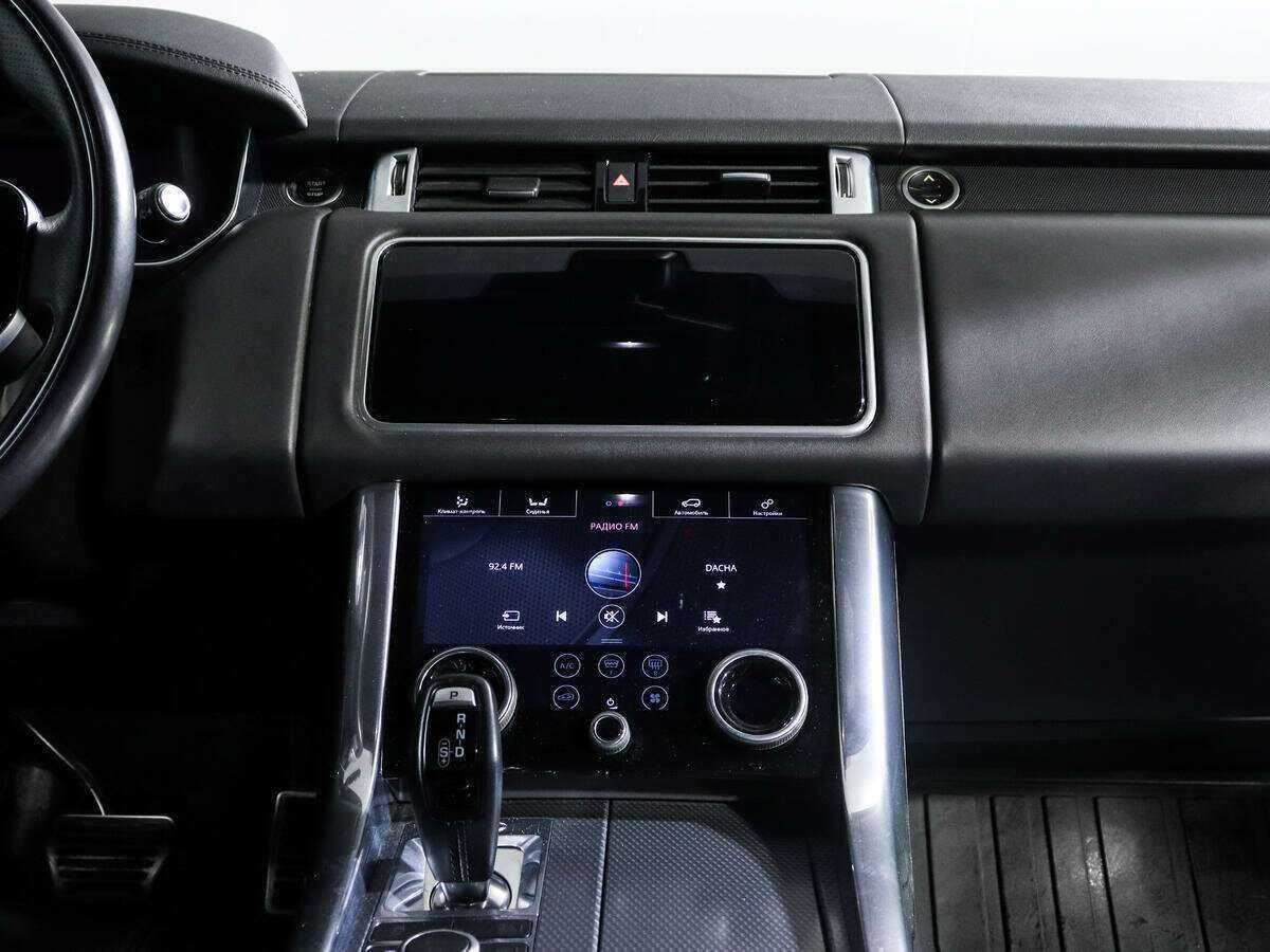Land Rover Range Rover Sport с пробегом — 2019 год. Фото: #10