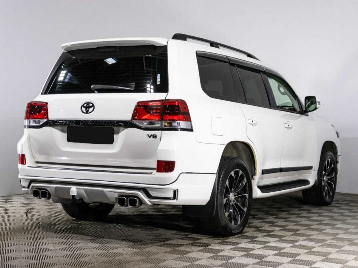 Toyota Land Cruiser с пробегом — 2010 год. Фото: #4