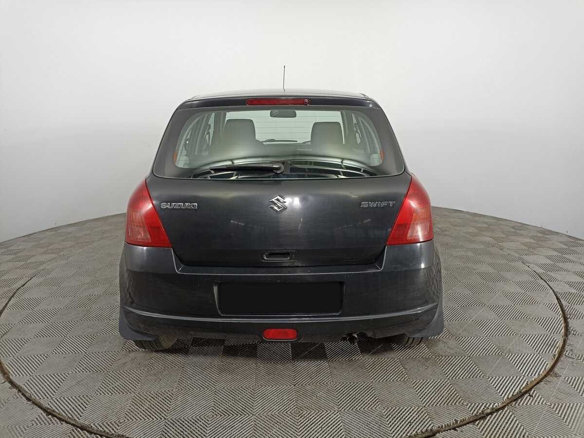 Suzuki Swift с пробегом — 2007 год. Фото: #5