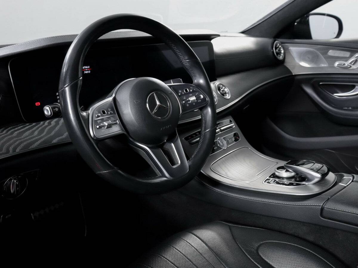 Mercedes-Benz CLS с пробегом — 2019 год. Фото: #12