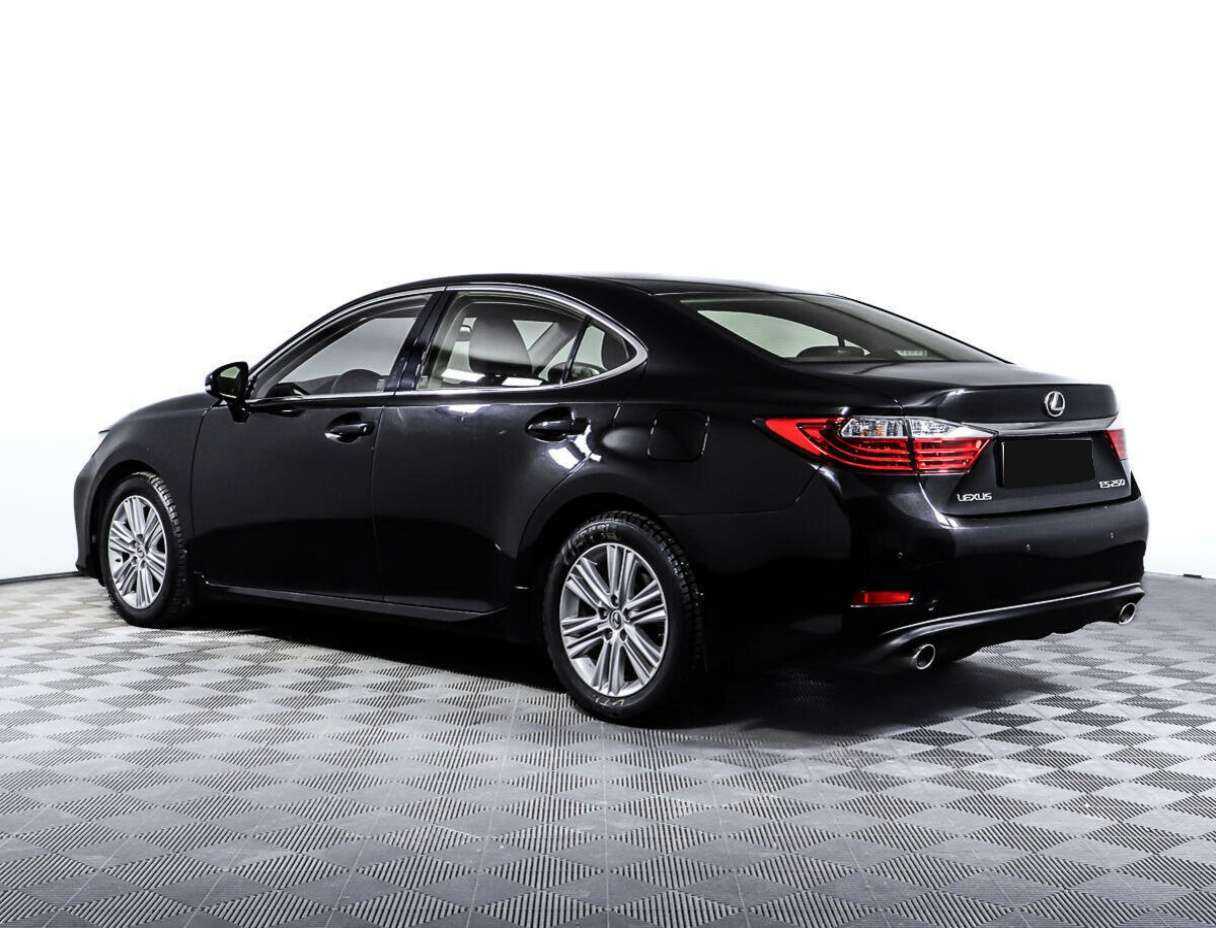 Lexus ES с пробегом — 2014 год. Фото: #5