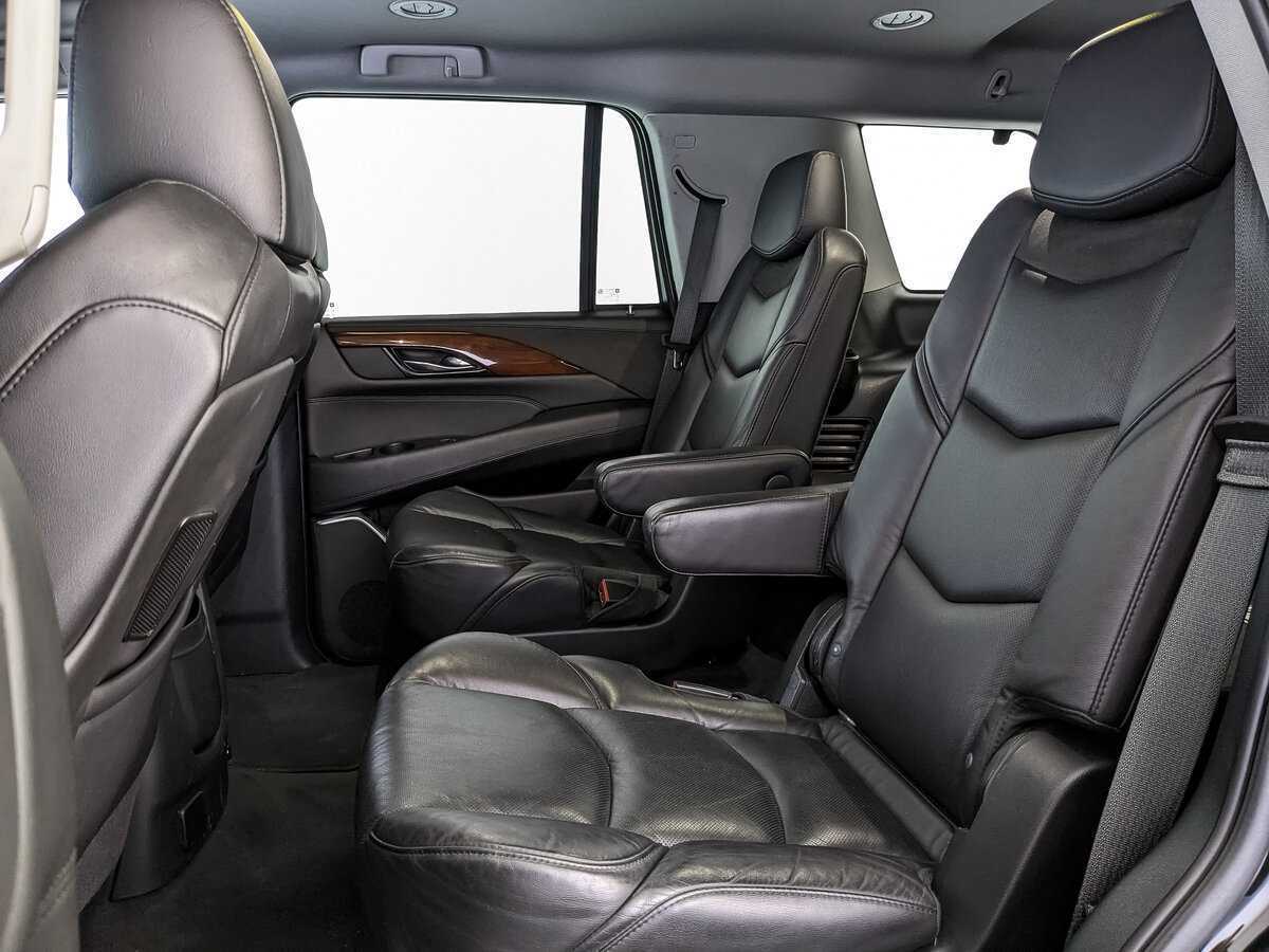 Cadillac Escalade с пробегом — 2020 год. Фото: #13