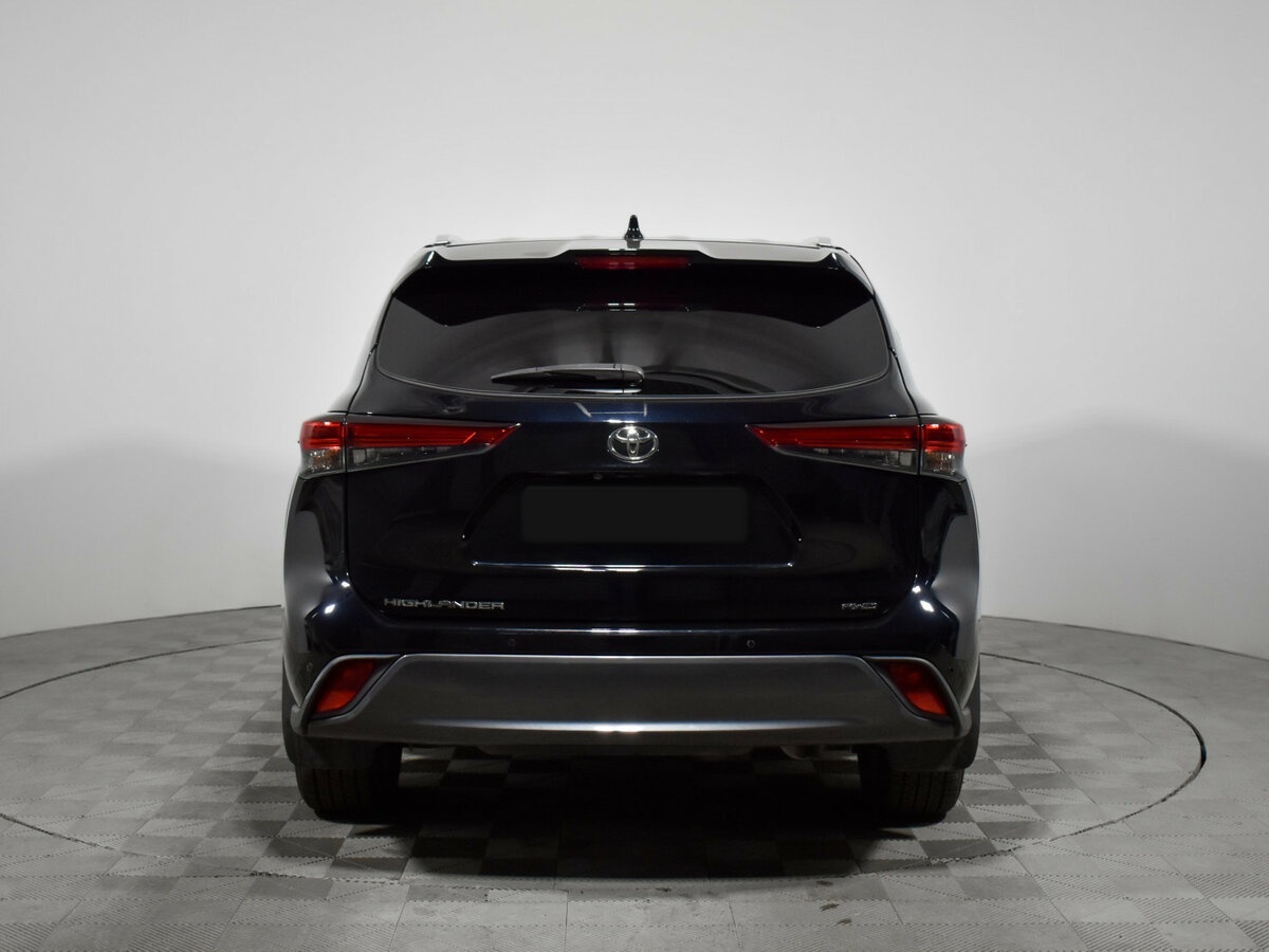 Toyota Highlander с пробегом — 2021 год. Фото: #4