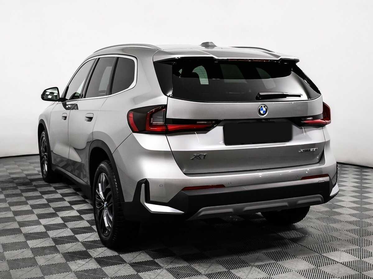 BMW X1 с пробегом — 2023 год. Фото: #6