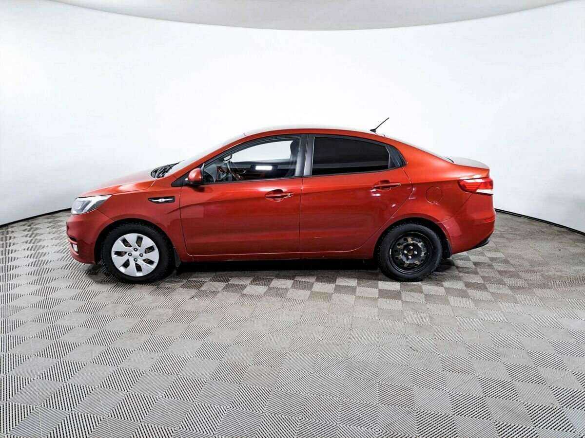 Kia Rio с пробегом — 2016 год. Фото: #7