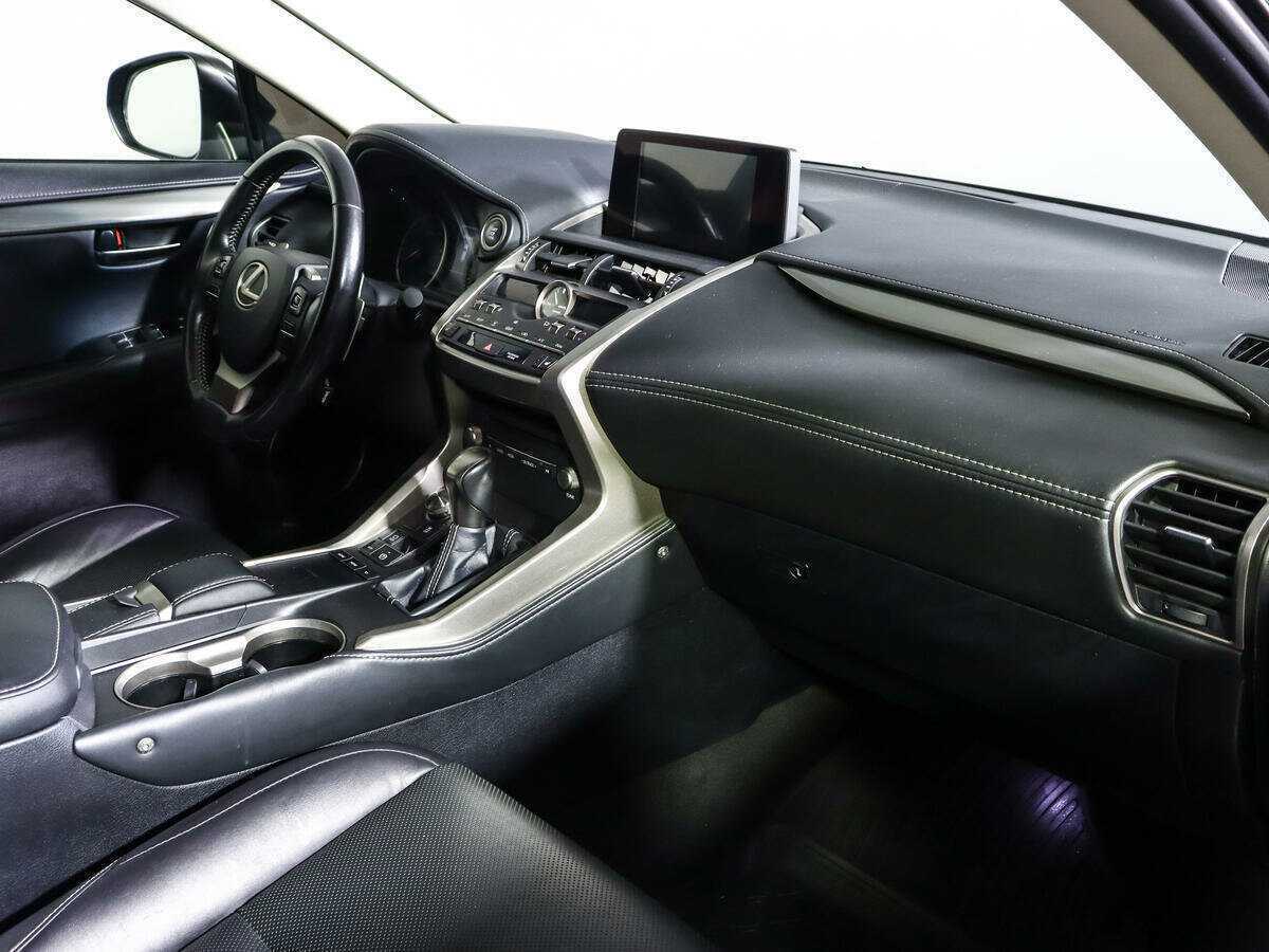 Lexus NX с пробегом — 2018 год. Фото: #6
