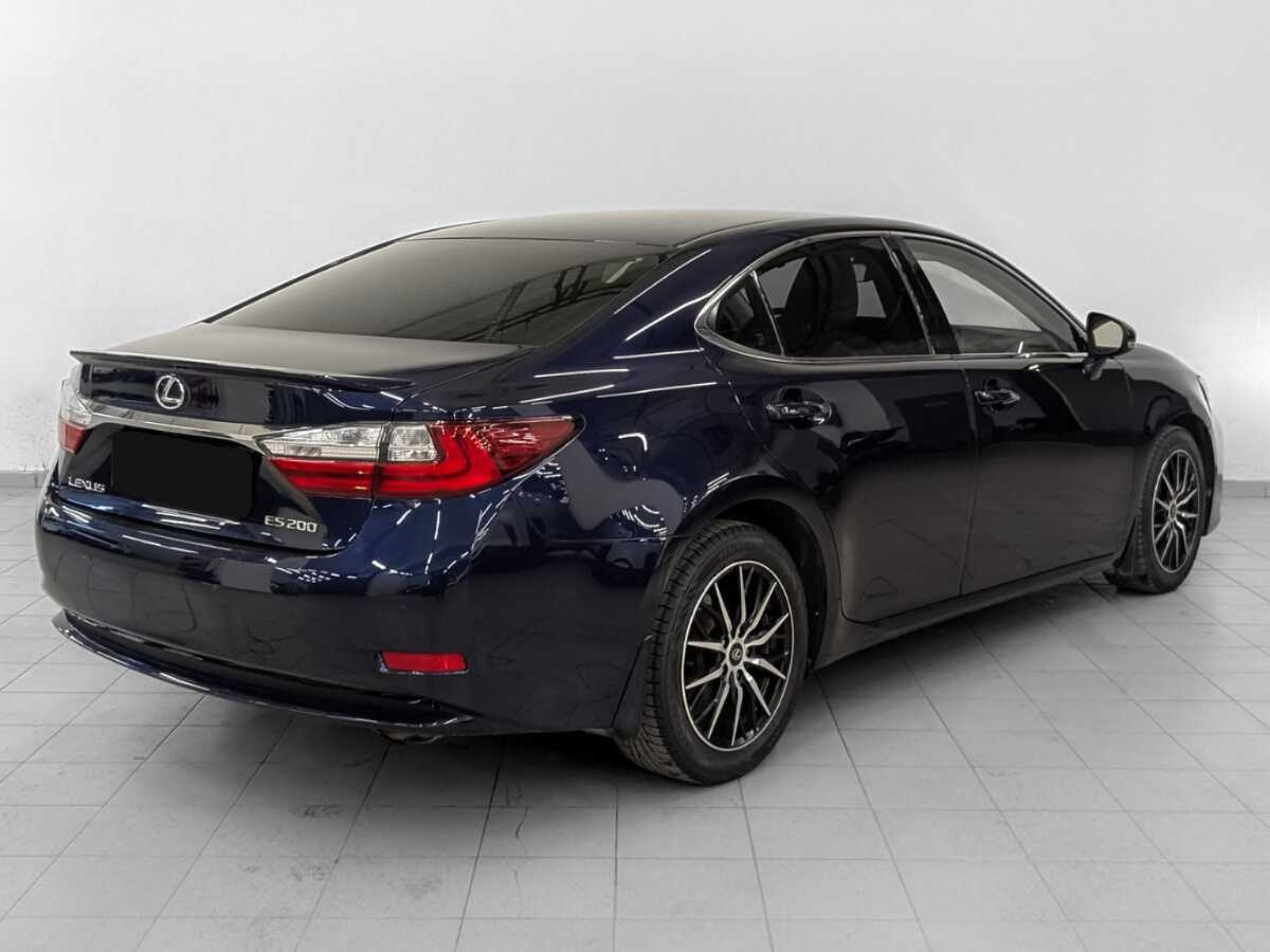 Lexus ES с пробегом — 2015 год. Фото: #4